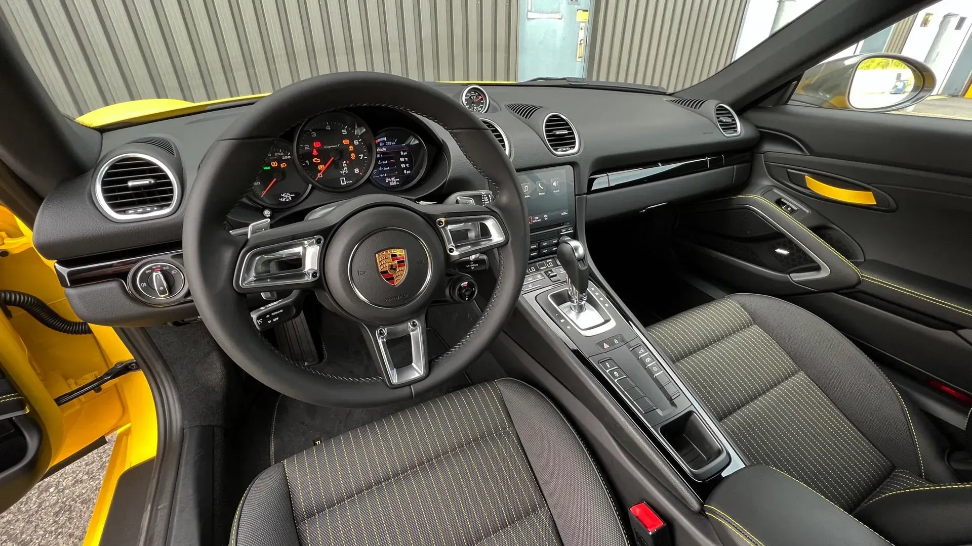 Interior Porsche 718 Cayman T 