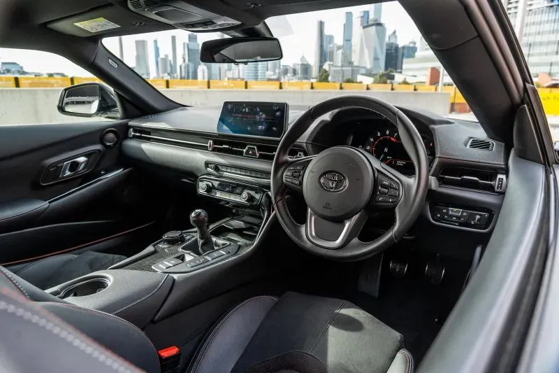 Interior Toyota Supra 2023