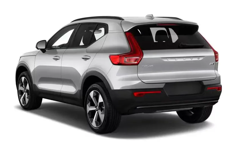 Parte Trasera Volvo XC40 Plateado