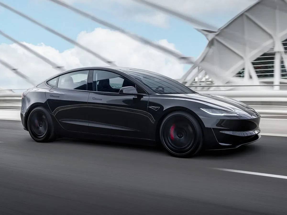 Tesla Model Y Performanc Negro