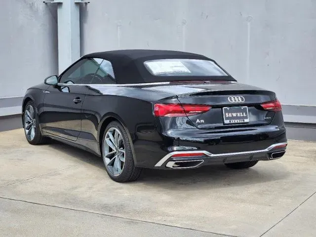 Parte Trasera Audi A5 Cabriolet 2024 Negro