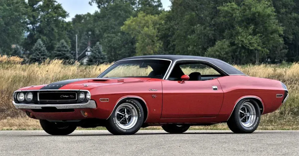 Dodge Challenger Rojo 1960 - 1970 