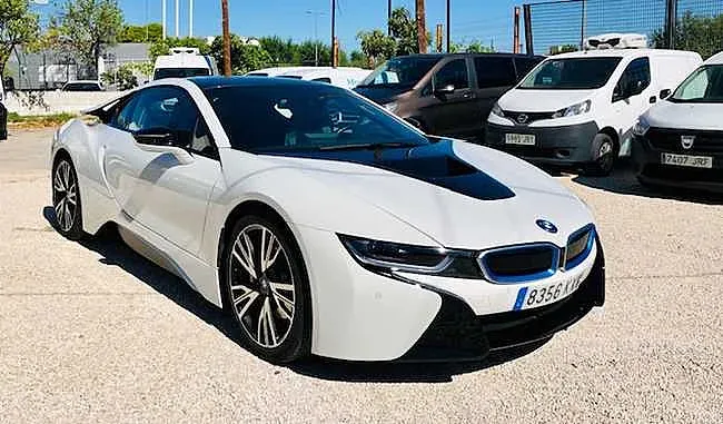 I8 BMW