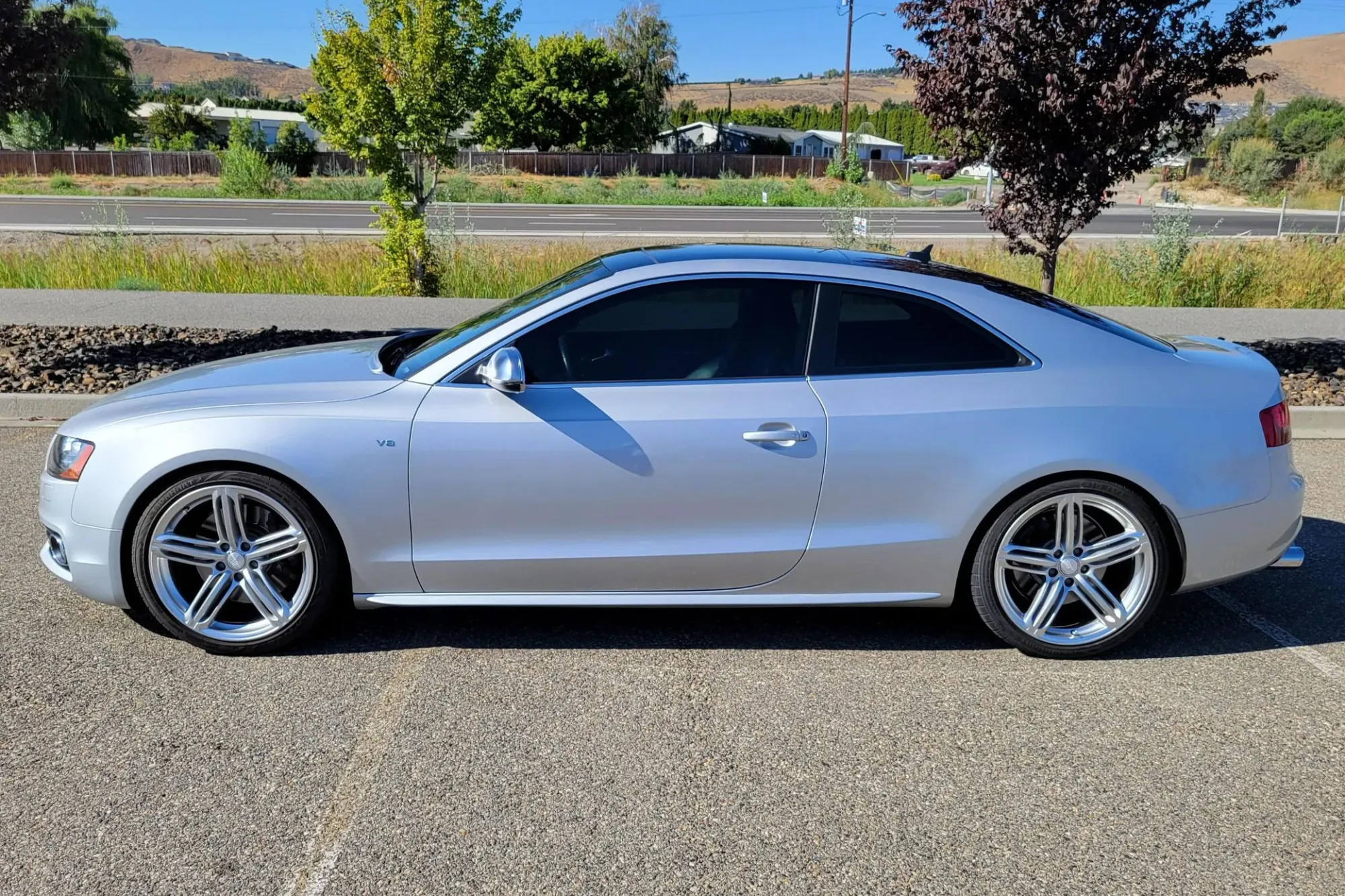 Lateral Audi S5 V8 Plateado