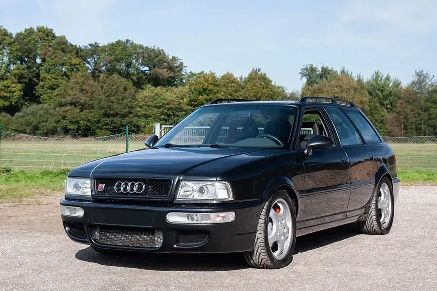 Audi RS2 Negro