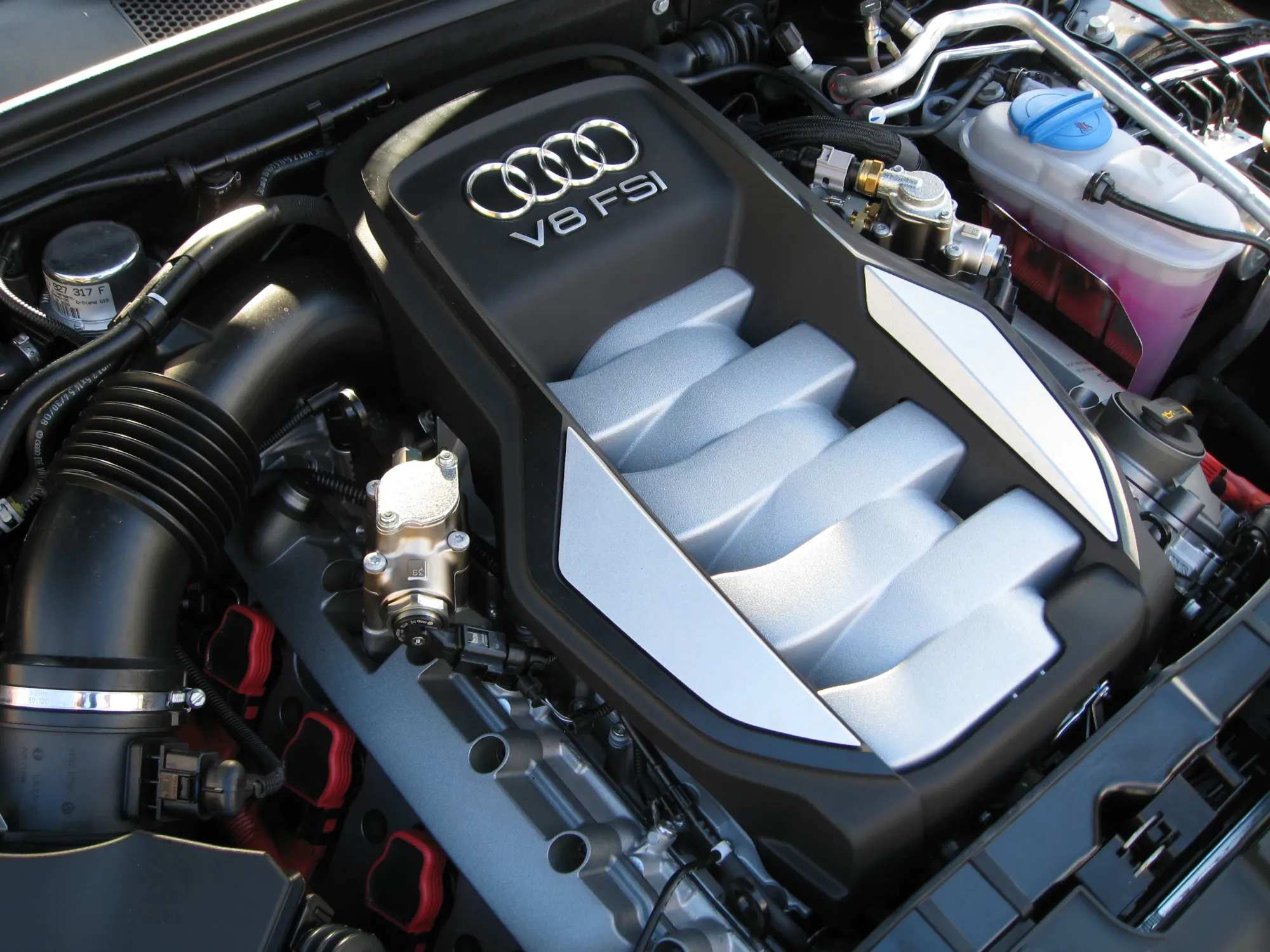 Motor Audi S5 V8