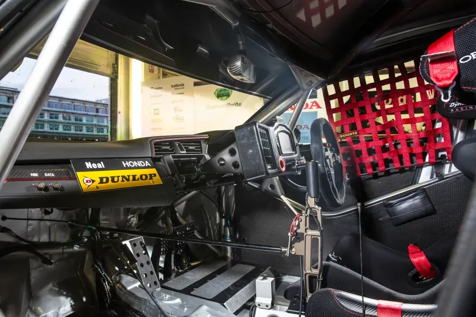 Interior Thruxton Honda Civic Type R BTCC