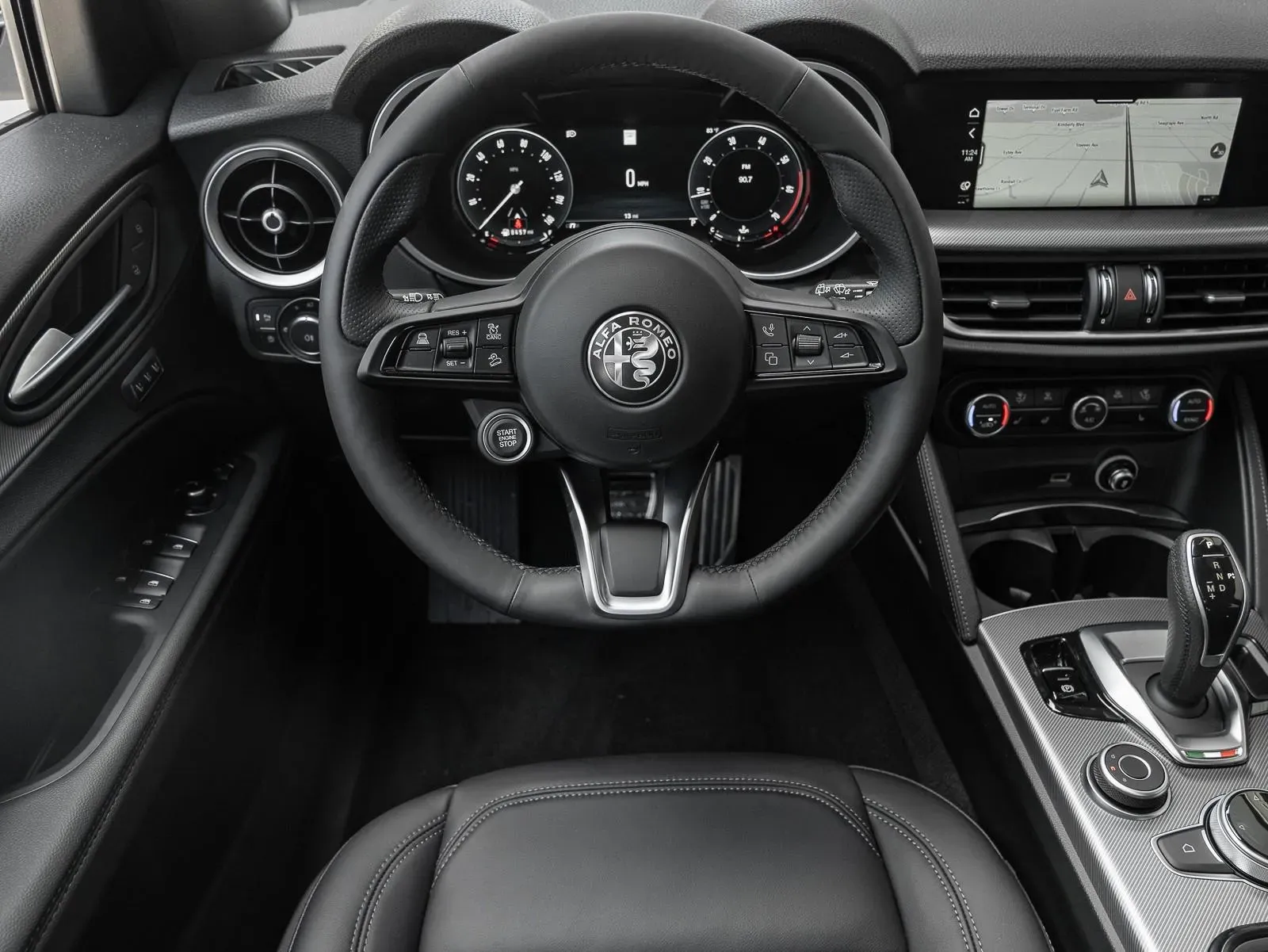 Interior Alfa Romeo Stelvio Ti 2024