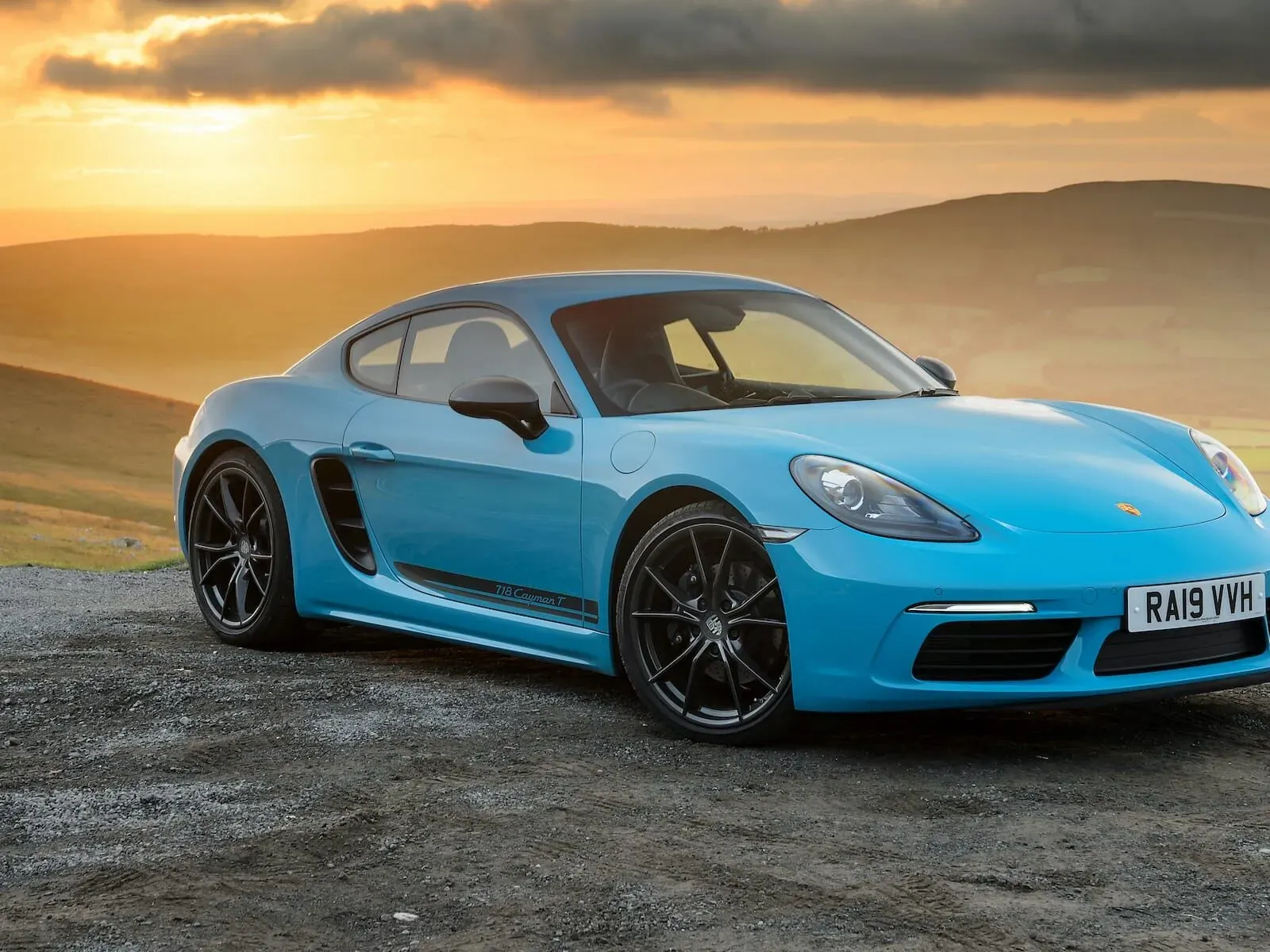 Porsche 718 Cayman Azul