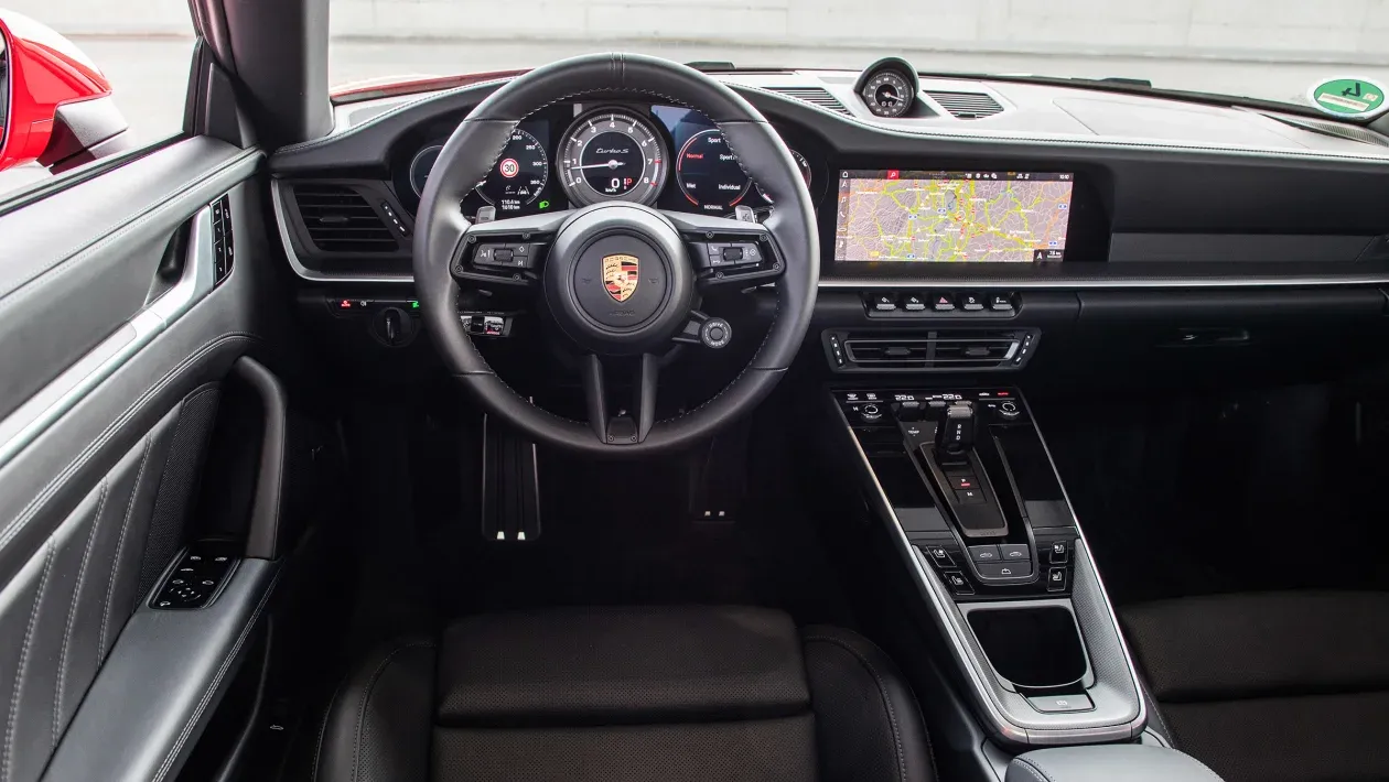 Interior Porsche 911 Turbo Cabriolet