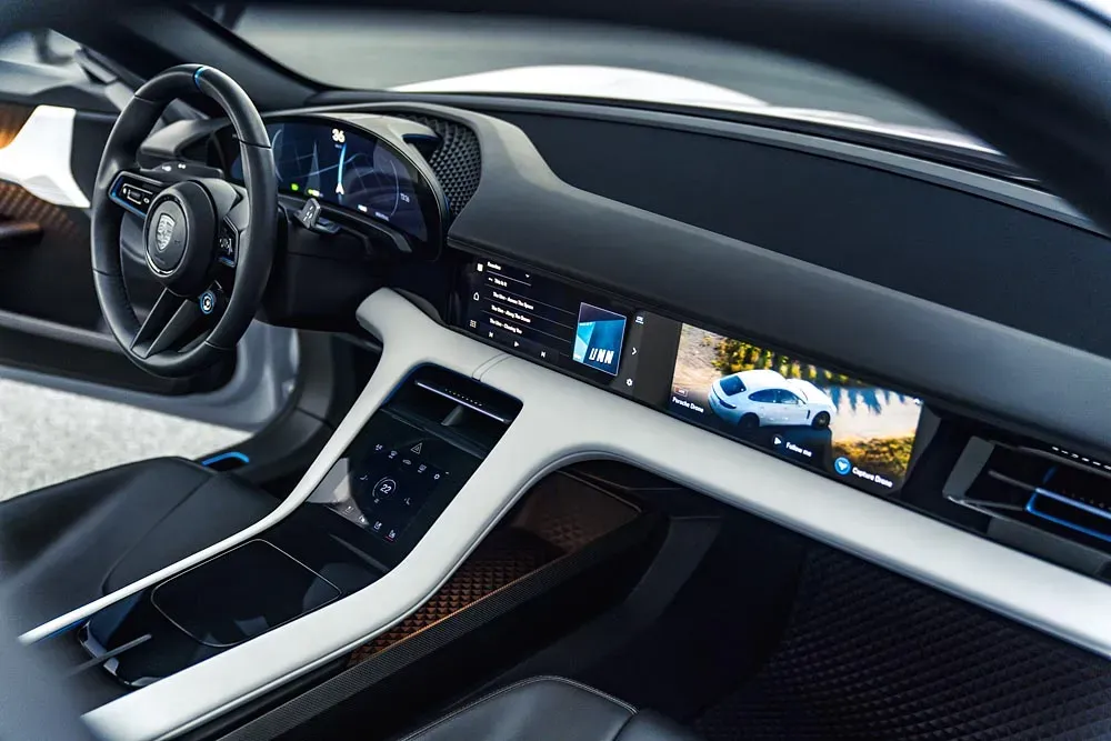 Interior Porsche Mission E 