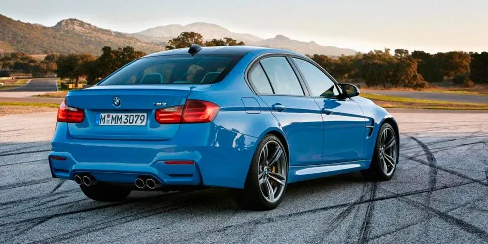 Parte Trasera BMW M3 2014 Azul