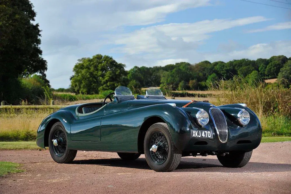 Jaguar XK120 (1948) Verde