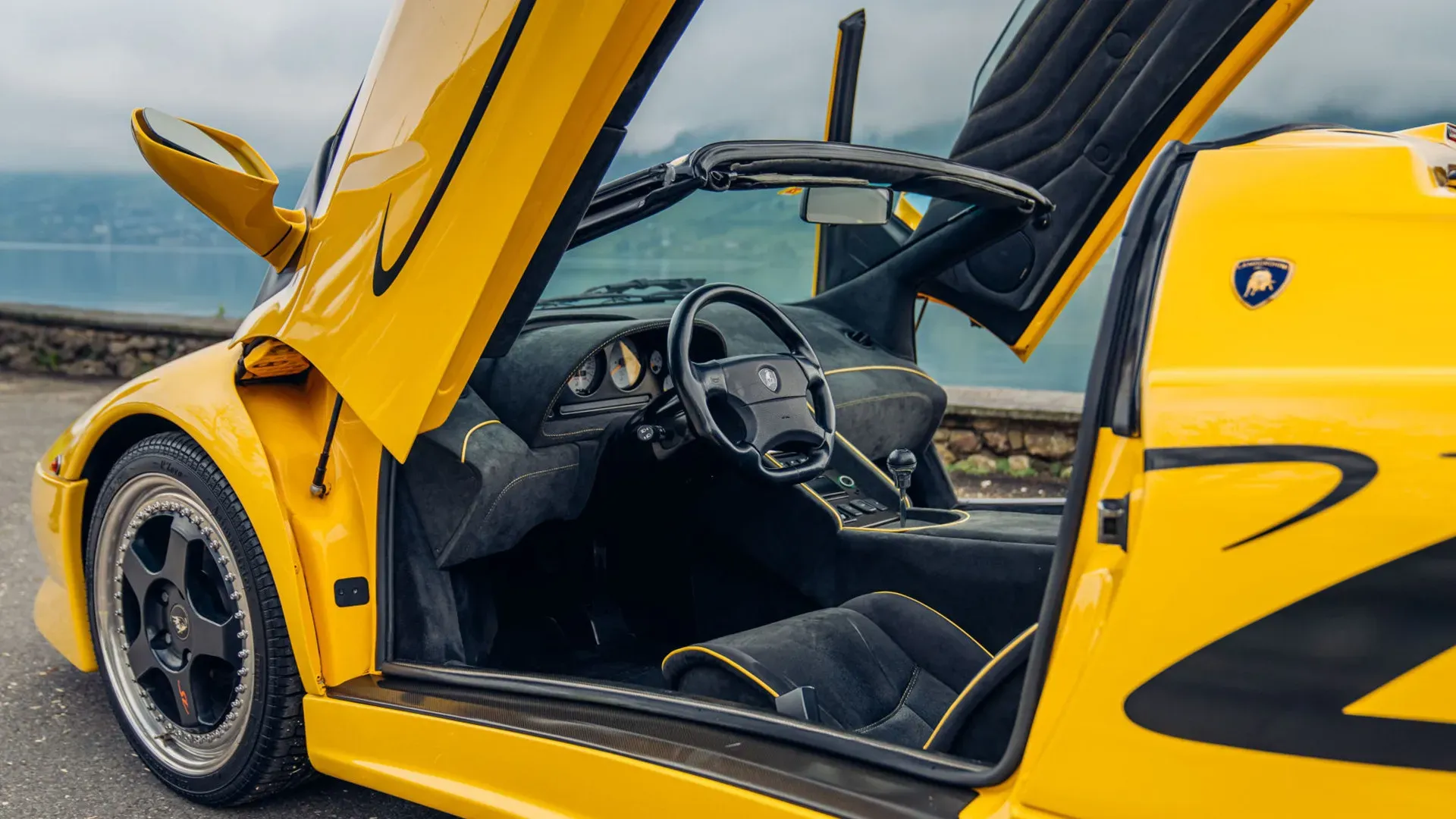 Lamborghini Diablo 6.0 vistazo al interior