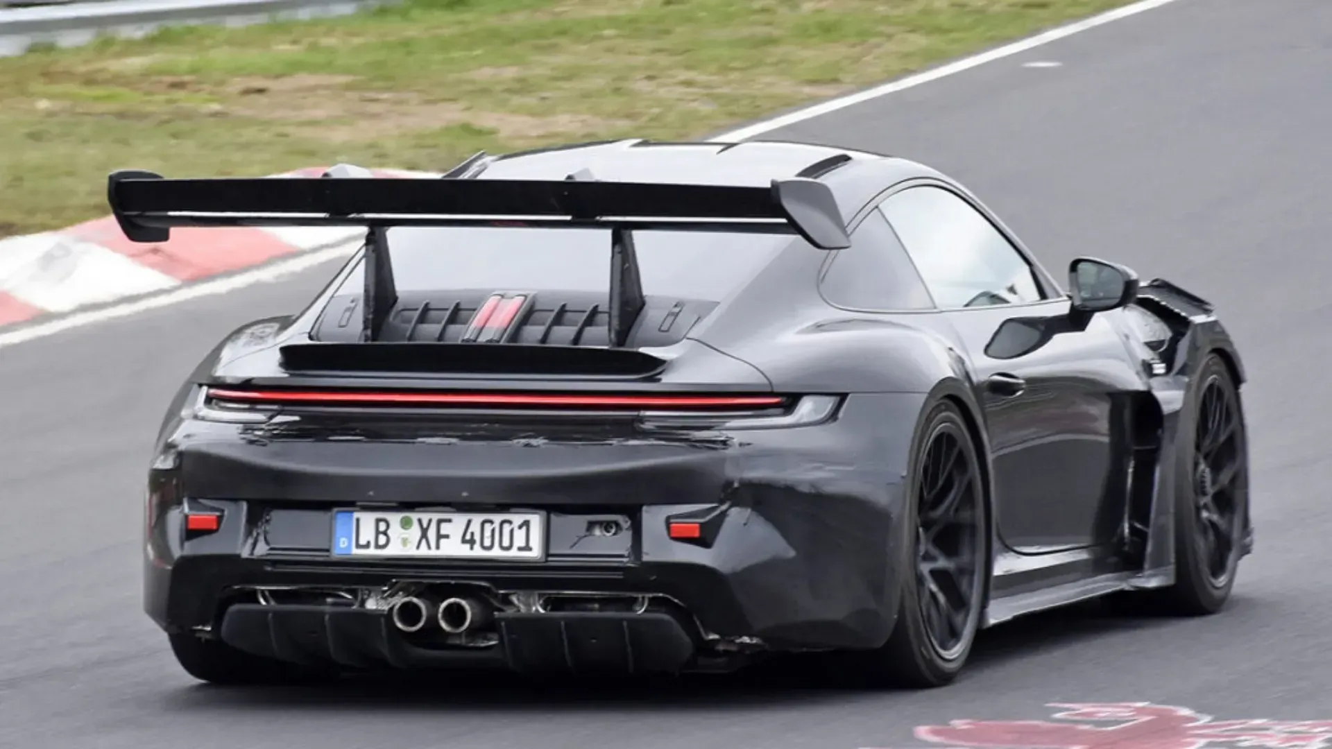 Parte Trasera Porsche 911 GT2 RS Gris