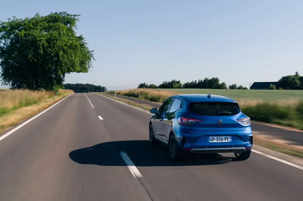 Parte Trasera Renault Clio 2023 Renace  Azul