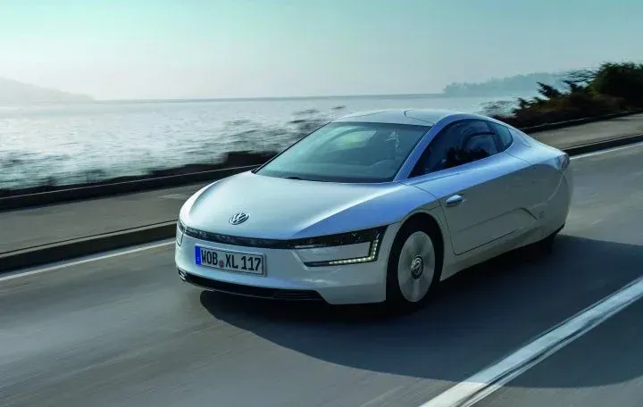 Volkswagen XL1 2011 Plateado