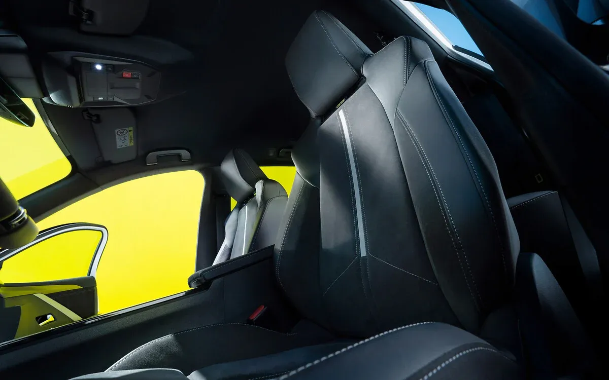 Interior Opel GSE