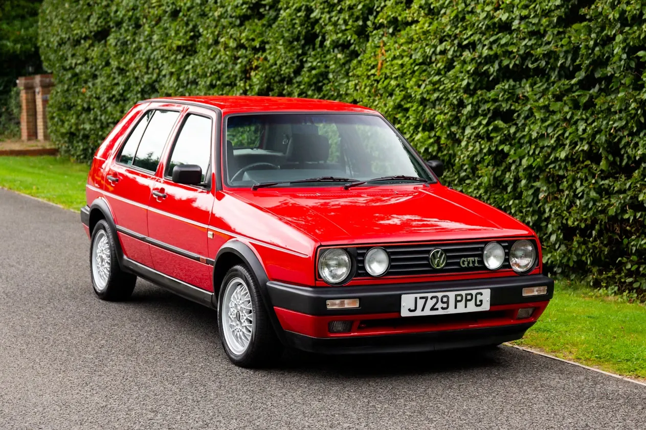 Volkswagen Golf MK2 Rojo