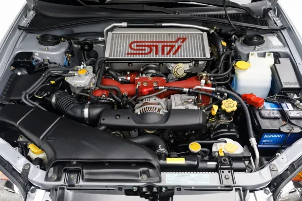 Motor Subaru Impreza WRX STI 2004