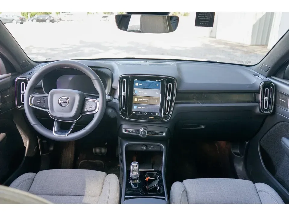 Volvo C40 Recharge interior