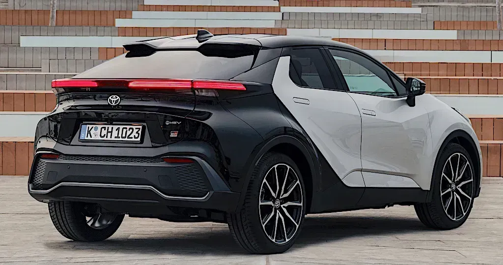 Parte Trasera Toyota C-HR 2024 Blanco