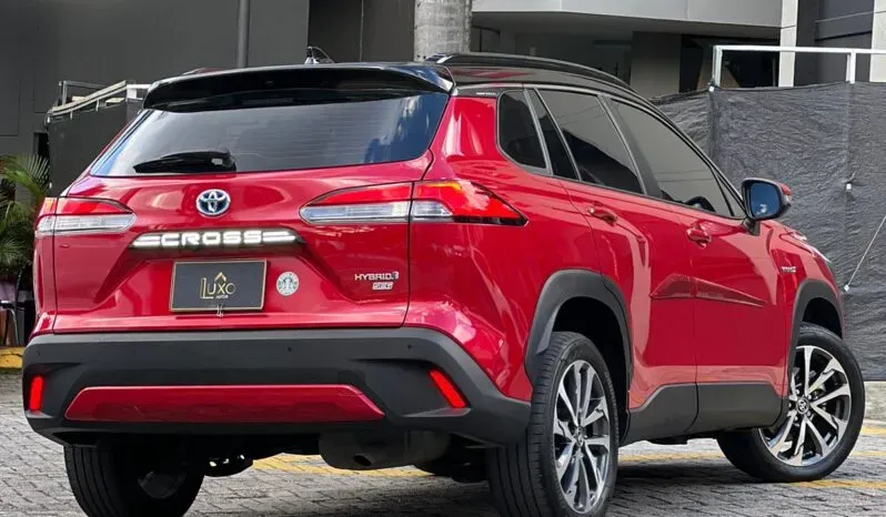 Parte Trasera Toyota Corolla Cross 2023 Rojo