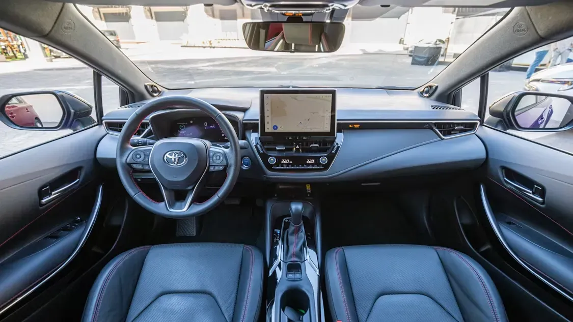 Interior Toyota Corolla Touring Sports