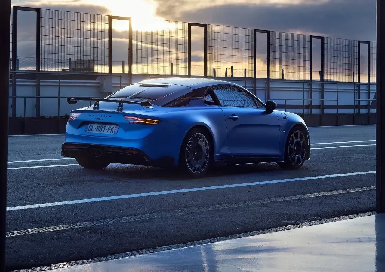 Lateral Alpine A110 R Azul