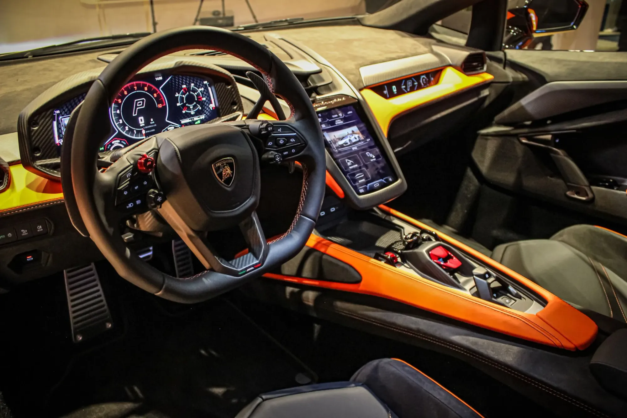 Interior Lamborghini Revuelto