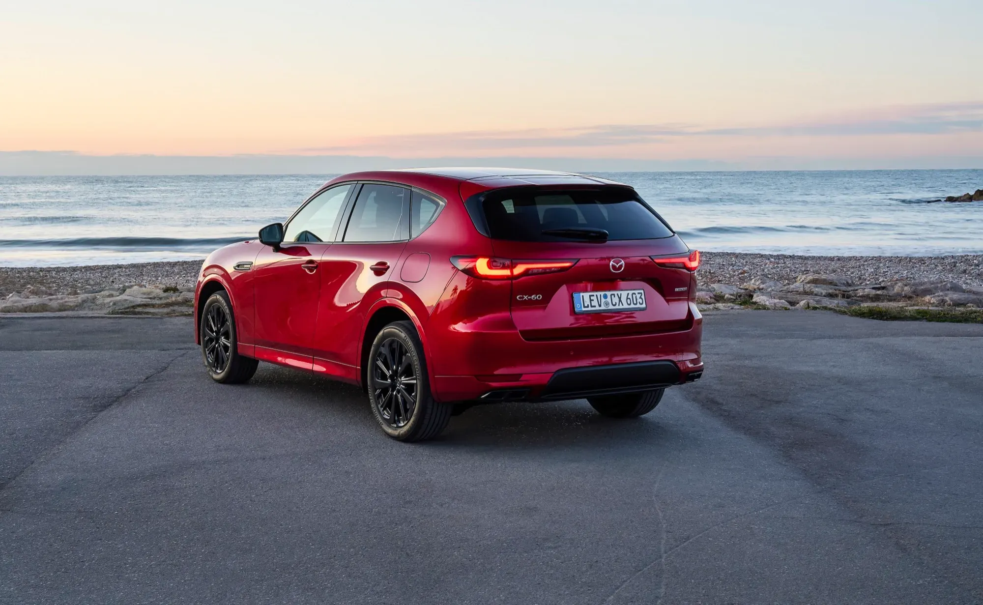 Parte Trasera Mazda CX-60 Rojo