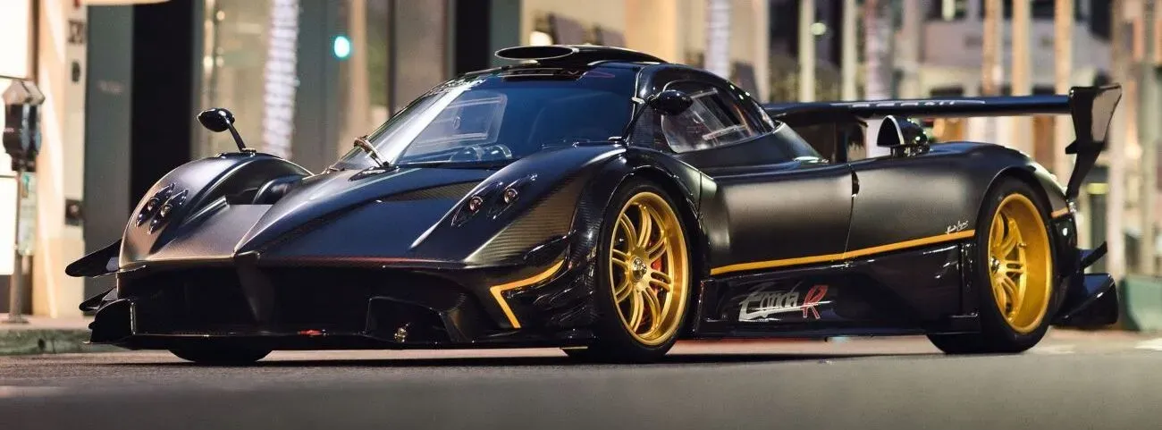 Pagani Negro