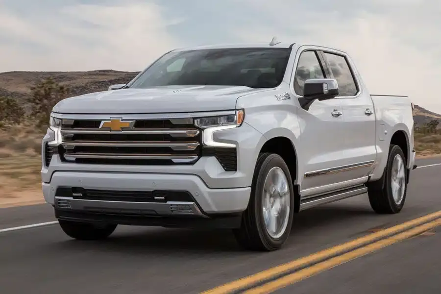 Chevrolet Silverado Blanco