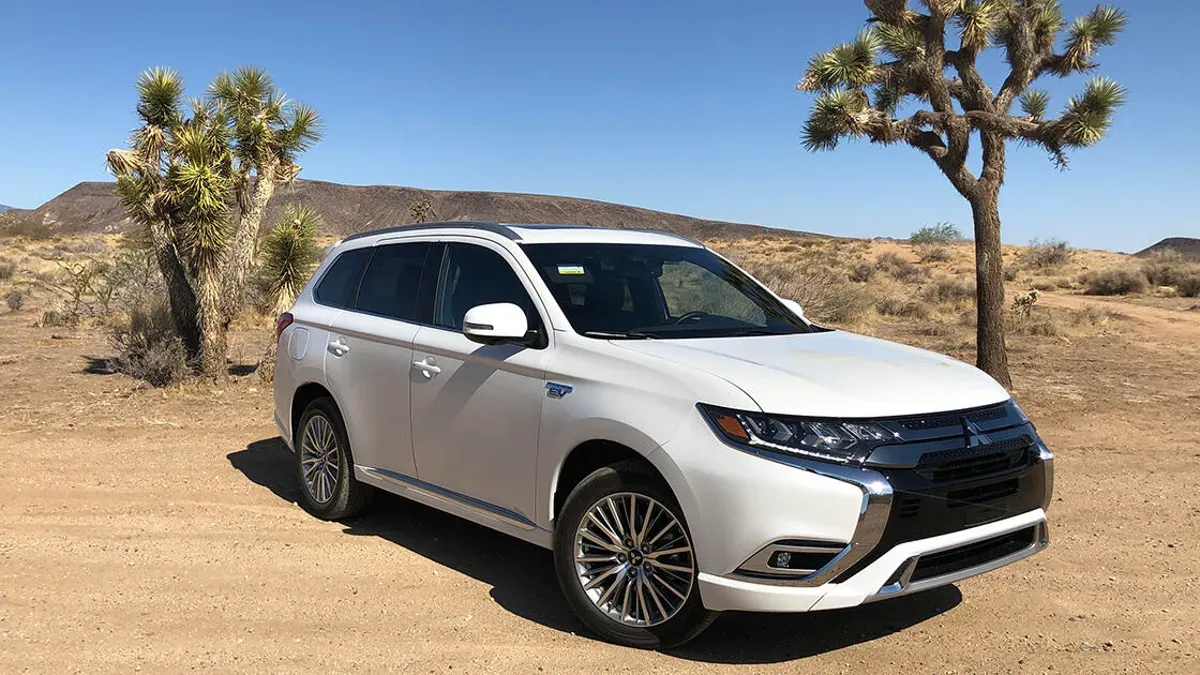 Mitsubishi Outlander PHEV