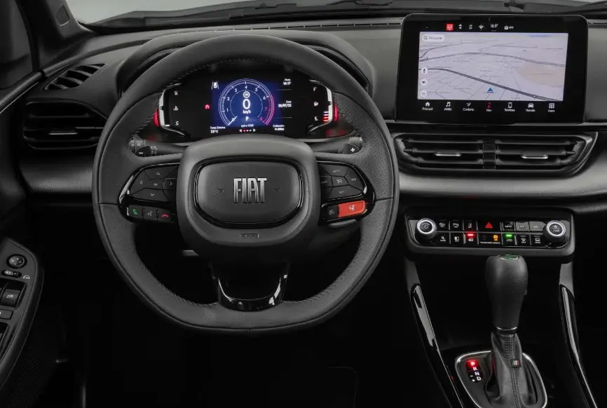 Tablero del Fiat Fastback  con cuadro de instrumentos digital y pantalla Uconnect: tecnología al alcance de la mano