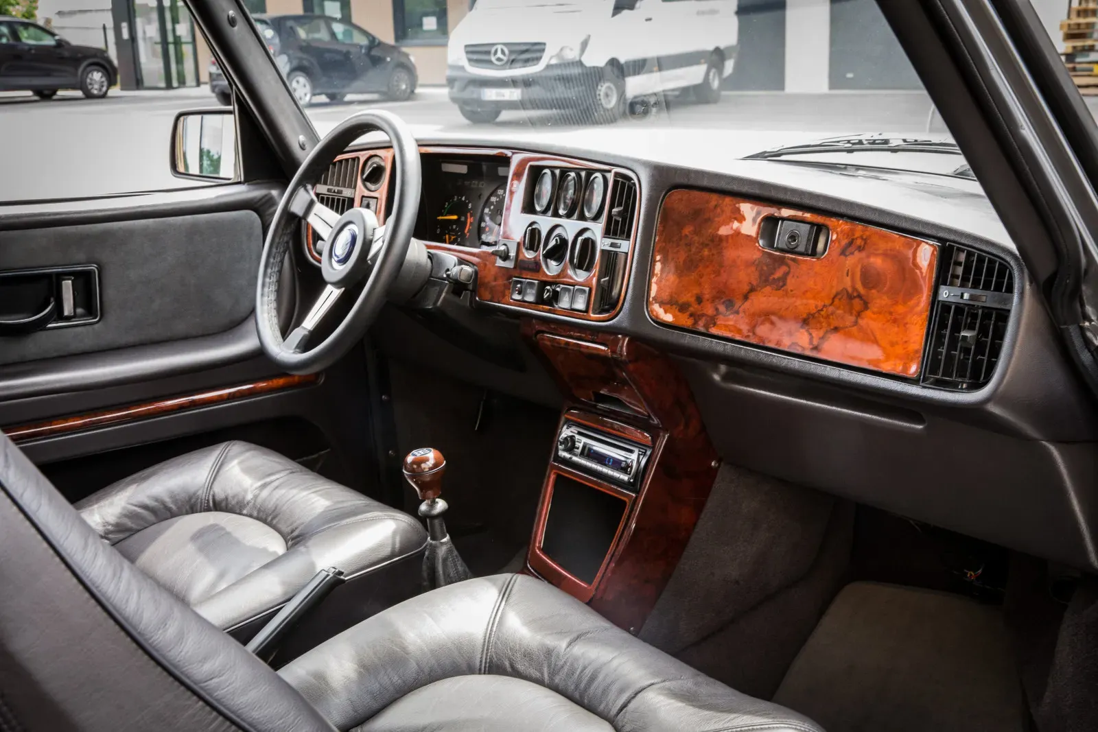 Interior Saab 900 Turbo