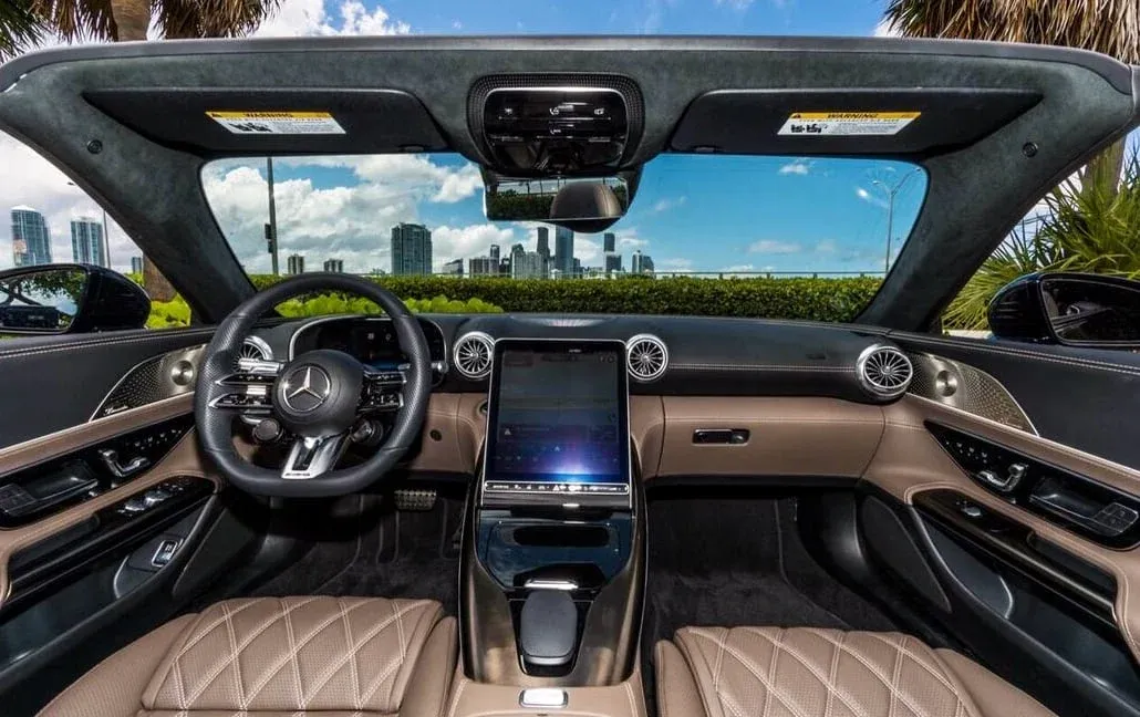 Interior Mercedes-Benz SL 2023