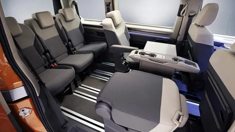 Interior Parte Trasera Volkswagen Multivan T7