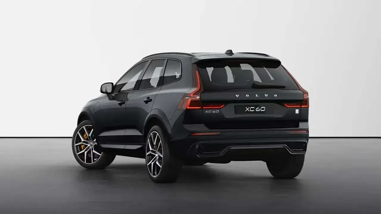 Parte Trasera Volvo XC60 2024 Negro