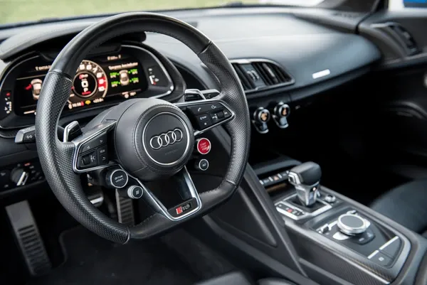 Audi R8 Interior