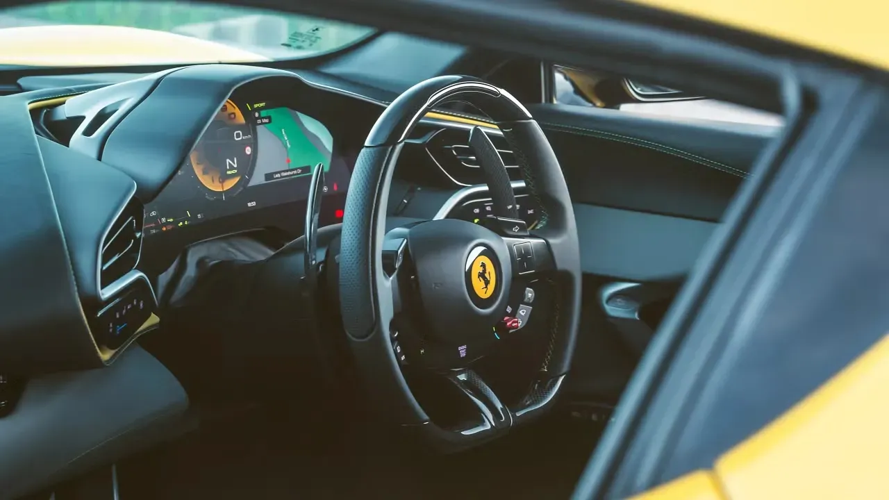 Interior Ferrari 296 GTB