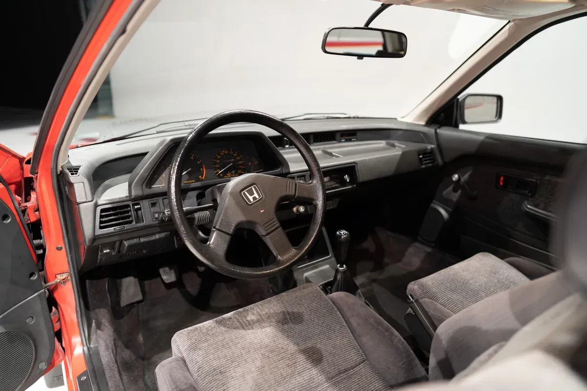 Honda Civic 1986 Interior