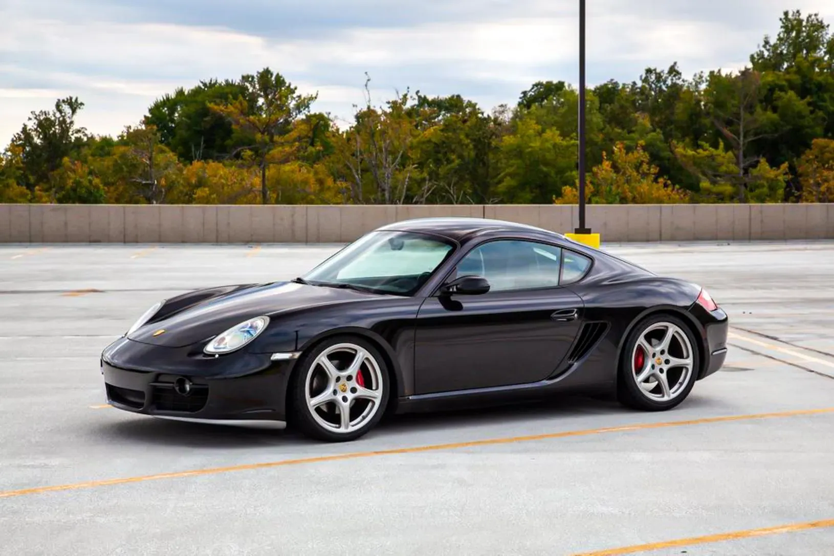 Porsche Cayman S Negro