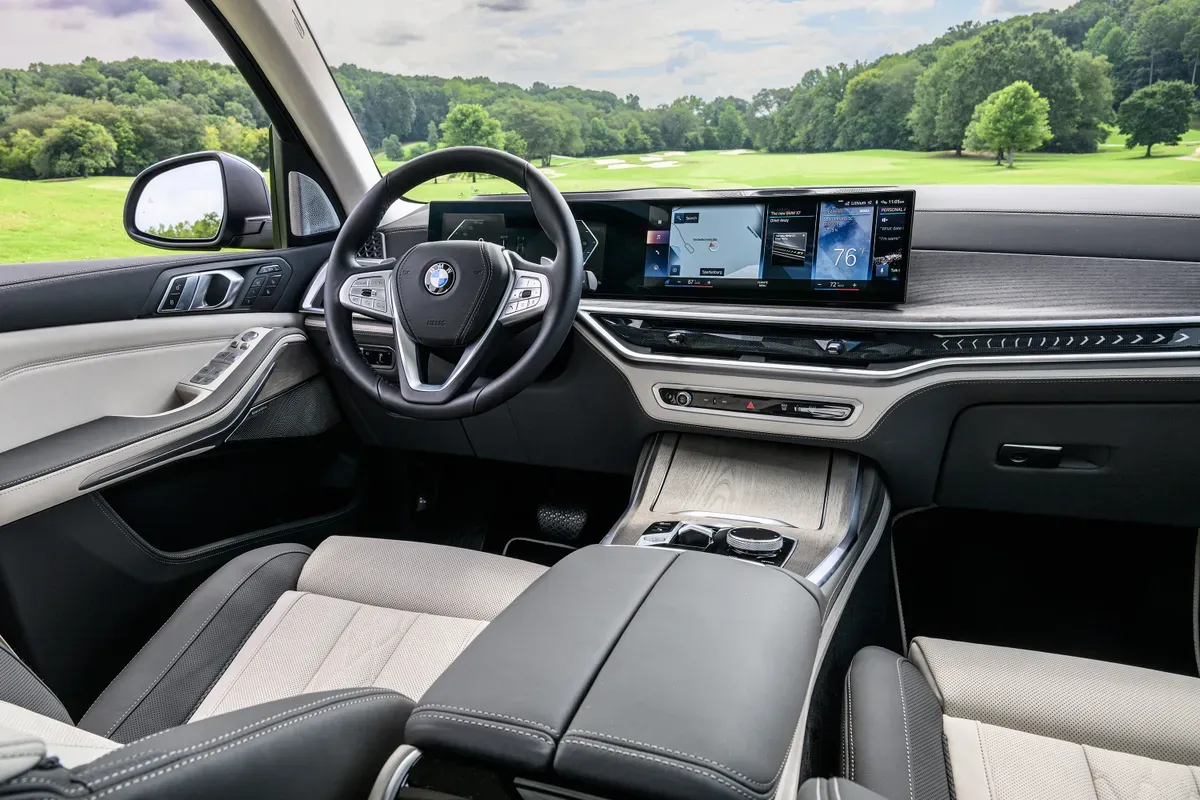 BMW X7 2023 Interior