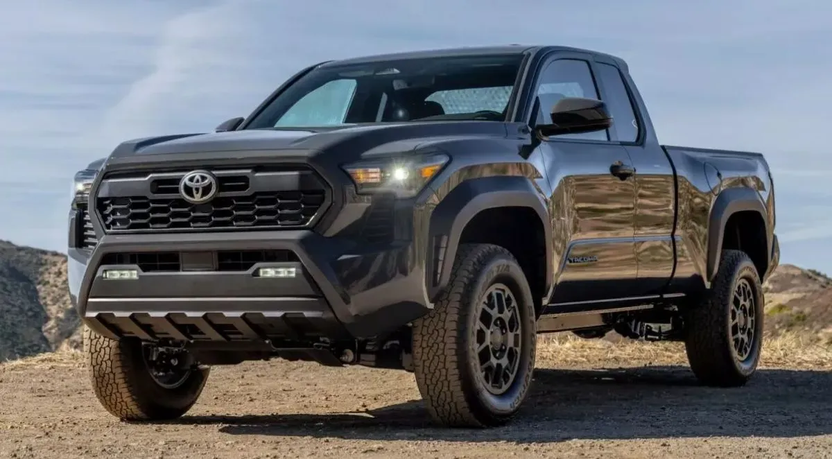 Toyota Tacoma 2024 Negro