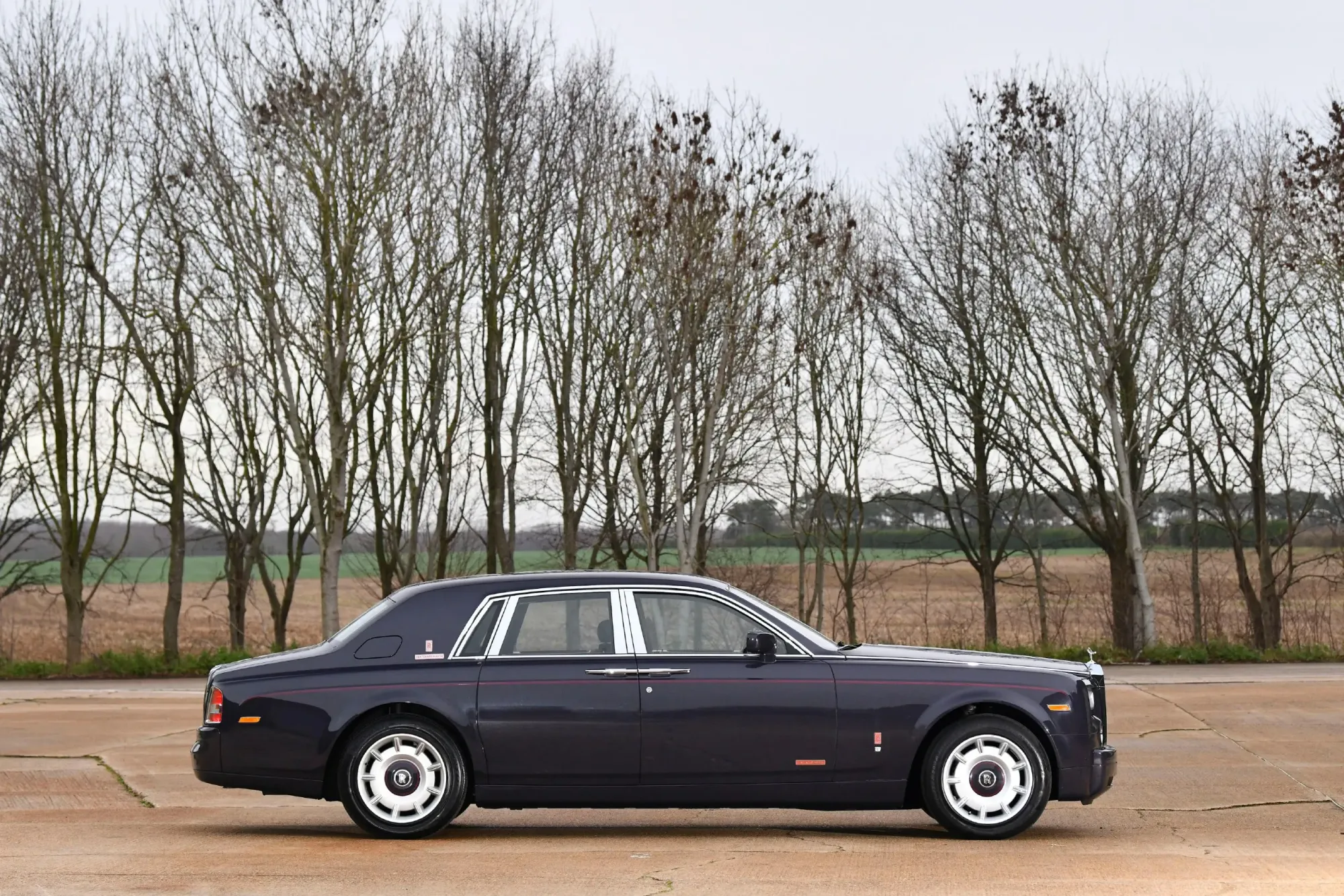 Rolls-Royce Phantom Centenary Negro