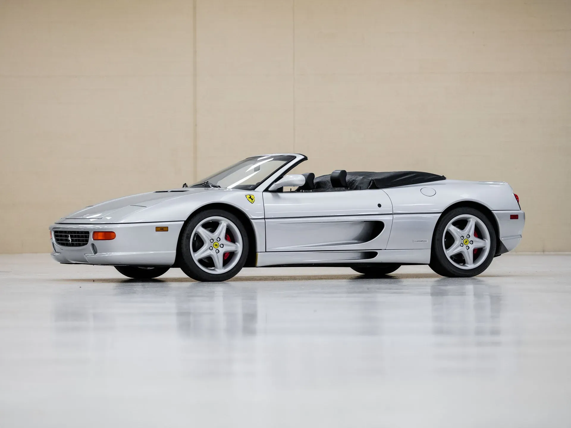 Ferrari F355 Spider Serie Fiorano Blanco