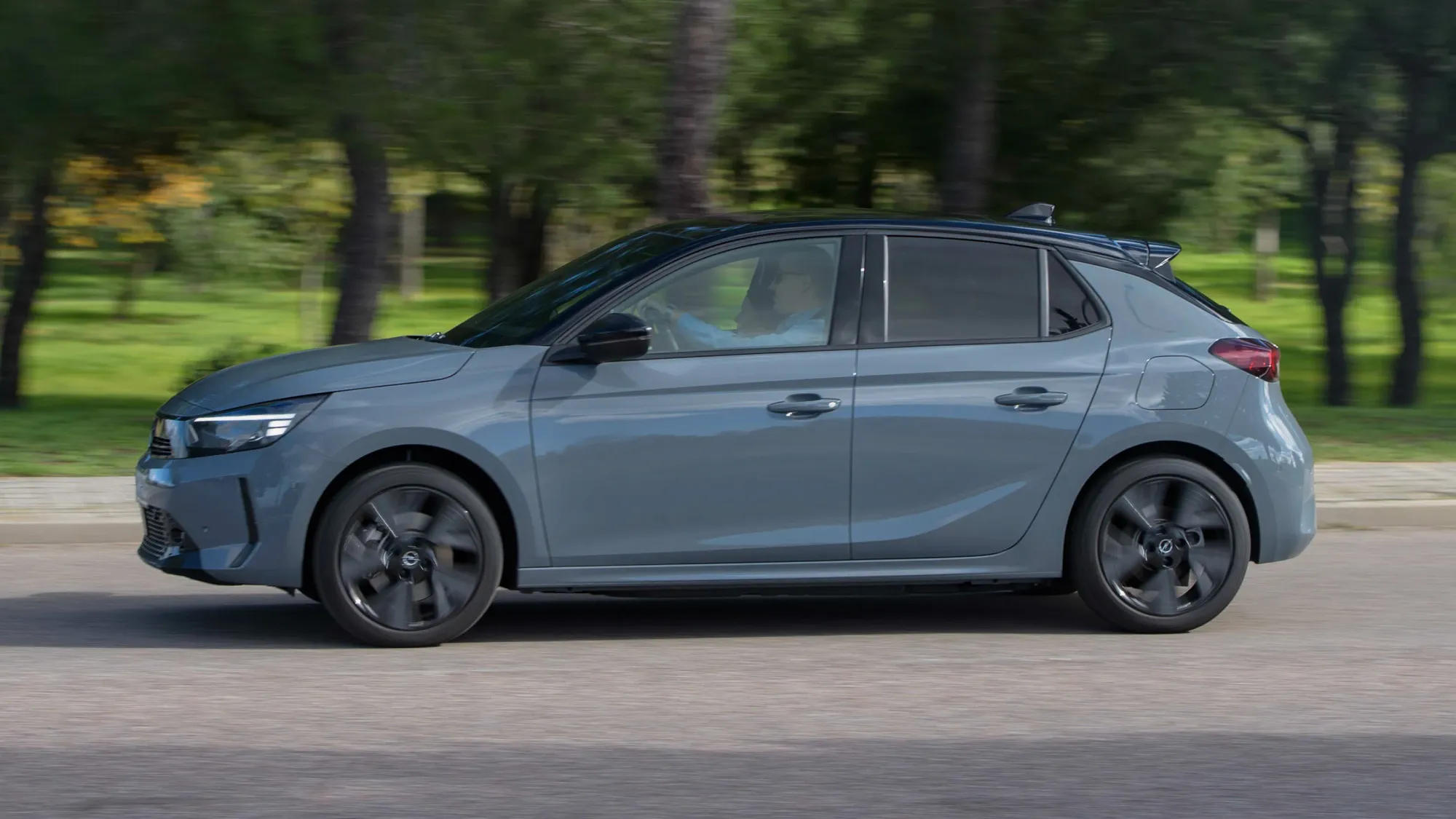 Opel Corsa Eléctrico Gris