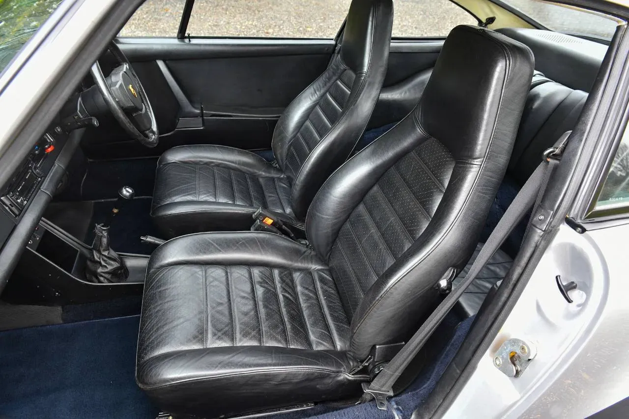 Porsche 911 Turbo Interior