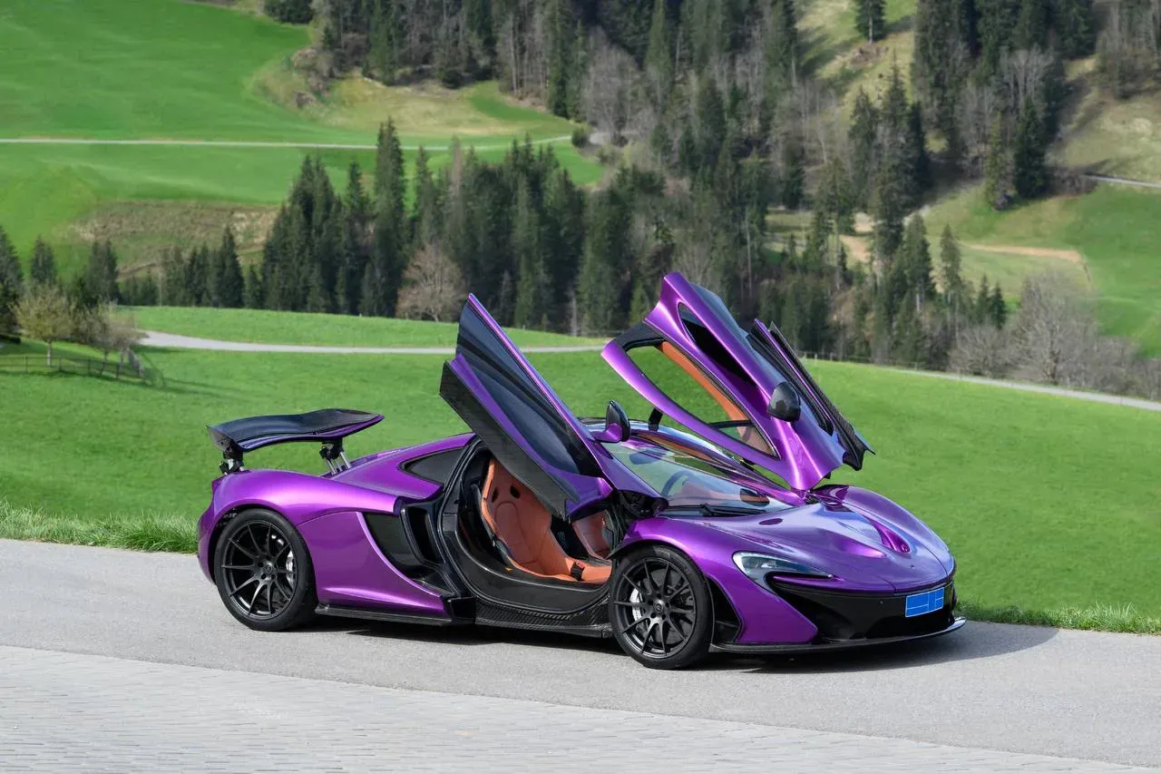 McLaren P1 2015 Morado